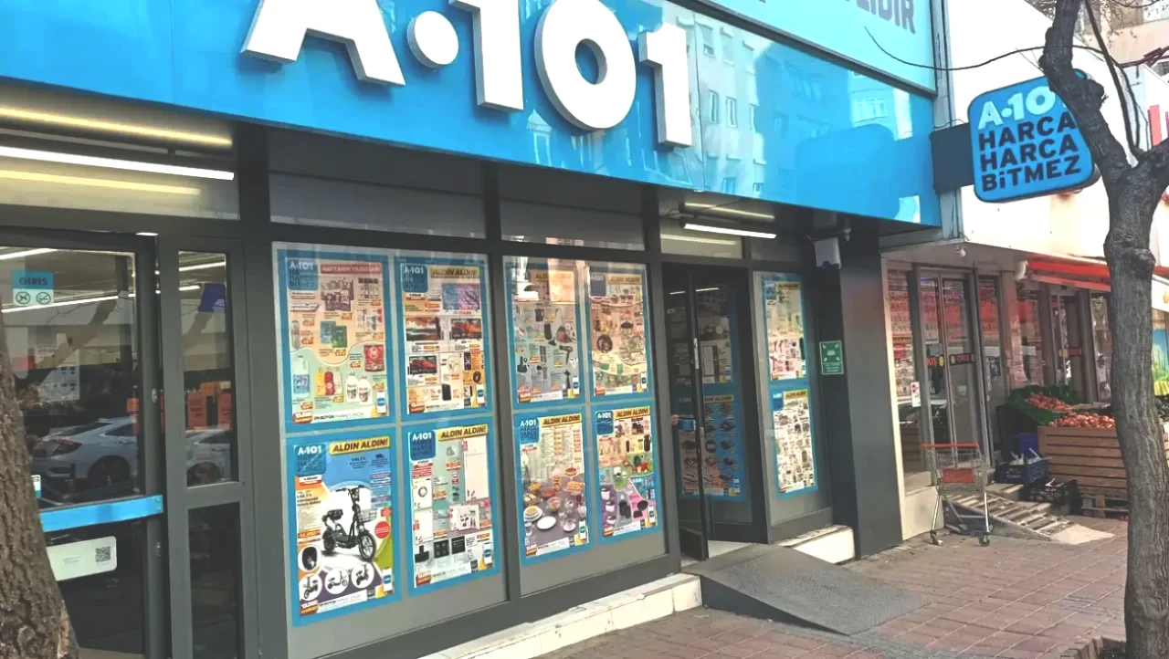 A101'de Benzinli Motosiklet Fırsatı! 11 Aralık 2025 Aktüel Ürünler Kataloğu!